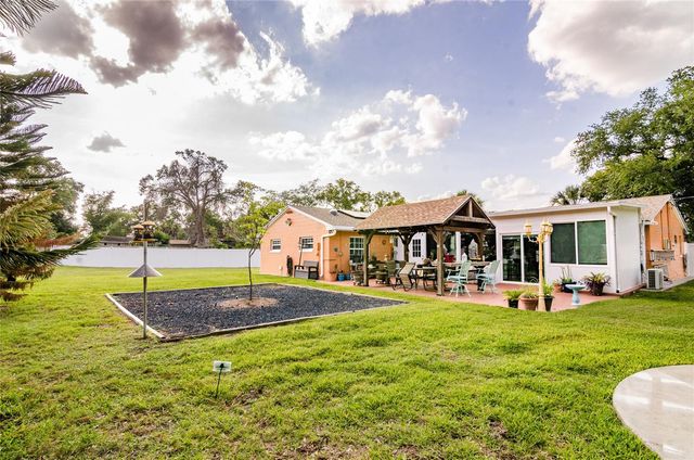 410 SILVER OAK LANE, Altamonte Springs, FL 32701