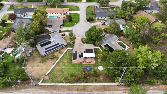 410 SILVER OAK LANE, Altamonte Springs, FL 32701