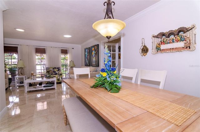 410 SILVER OAK LANE, Altamonte Springs, FL 32701