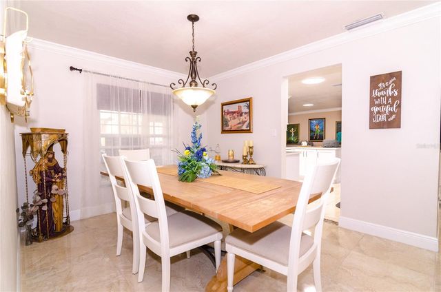 410 SILVER OAK LANE, Altamonte Springs, FL 32701