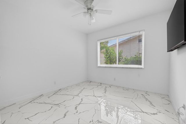 6890 NW 31st Way, Fort Lauderdale, FL 33309