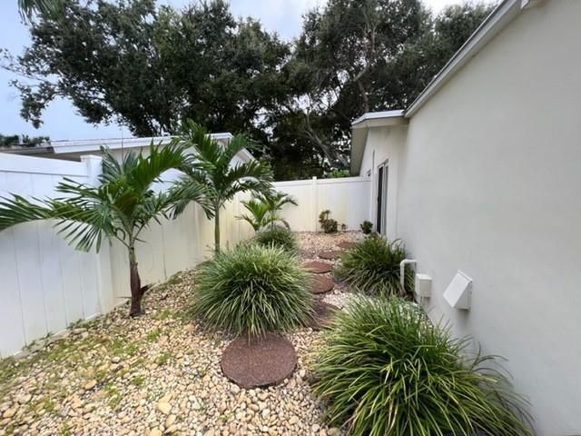 6890 NW 31st Way, Fort Lauderdale, FL 33309