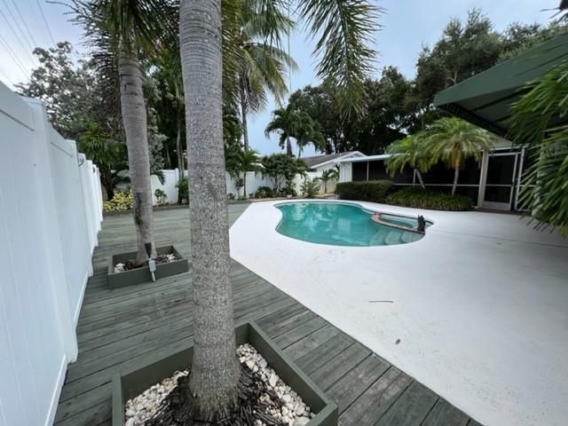 6890 NW 31st Way, Fort Lauderdale, FL 33309