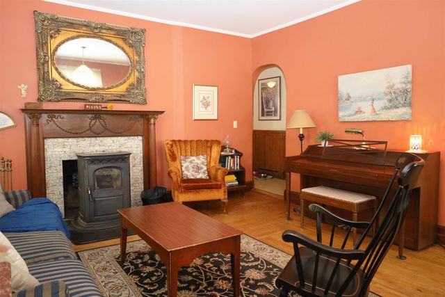 51 Maple Street, Lyndon, VT 05851