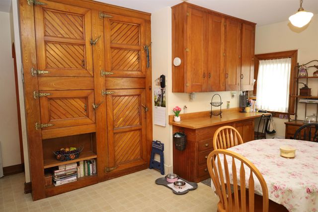 51 Maple Street, Lyndon, VT 05851