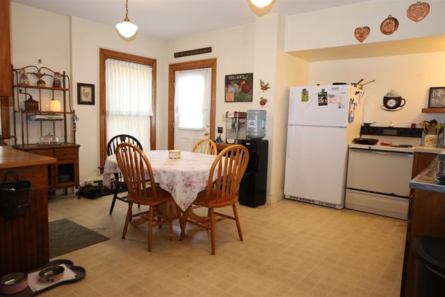 51 Maple Street, Lyndon, VT 05851