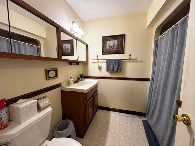 51 Maple Street, Lyndon, VT 05851