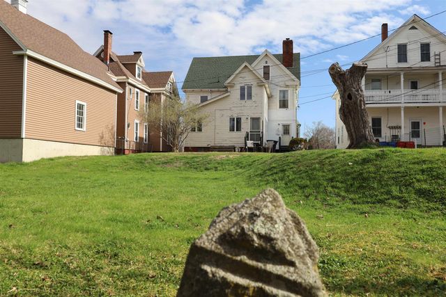 51 Maple Street, Lyndon, VT 05851