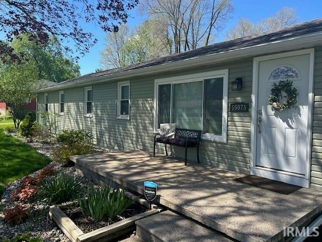 55075 Sundown Road, South Bend, IN 46628