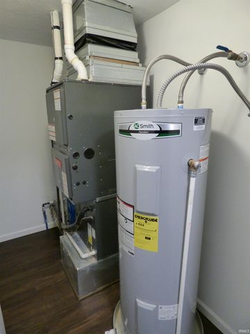 55075 Sundown Road, South Bend, IN 46628