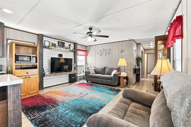 128 Valerie Lane, Sherman, TX 75092