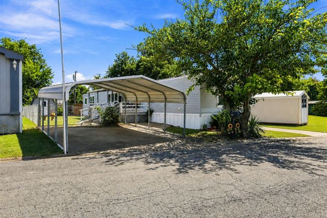 128 Valerie Lane, Sherman, TX 75092