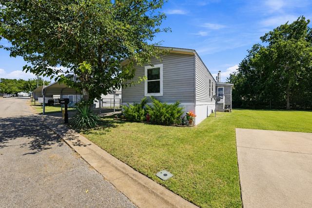128 Valerie Lane, Sherman, TX 75092