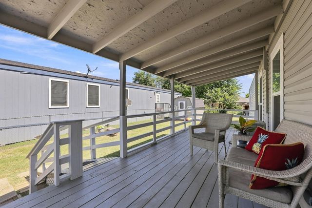 128 Valerie Lane, Sherman, TX 75092