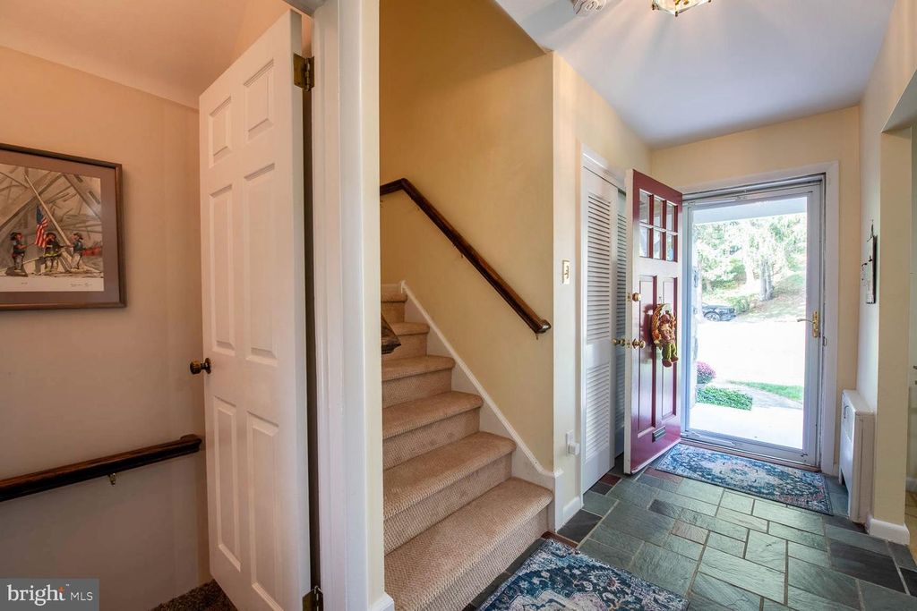 5 BRENNAN DR, BRYN MAWR, PA 19010 — photo 3