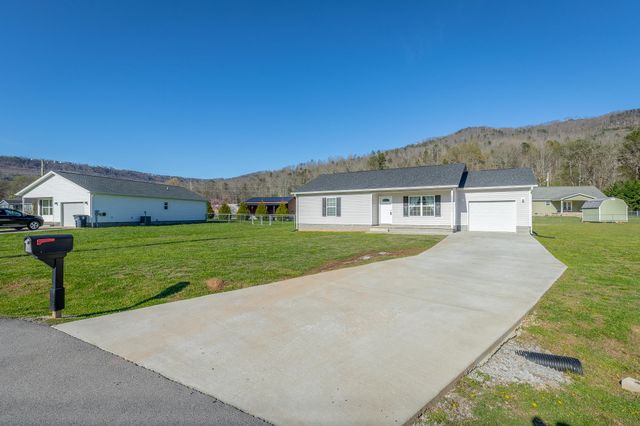 175 Marion Farms Drive, Kimball, TN 37347