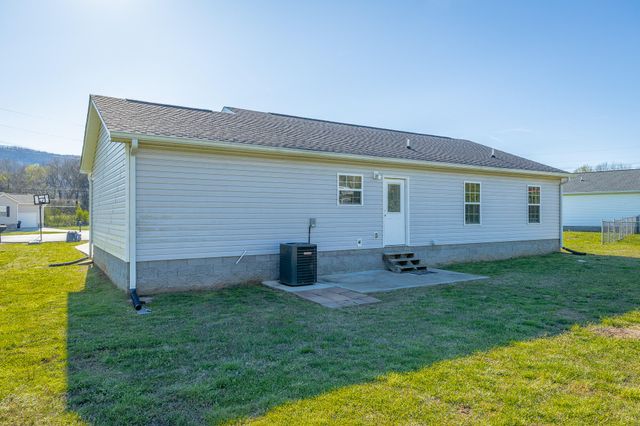 175 Marion Farms Drive, Kimball, TN 37347