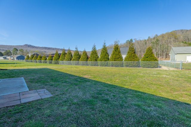 175 Marion Farms Drive, Kimball, TN 37347