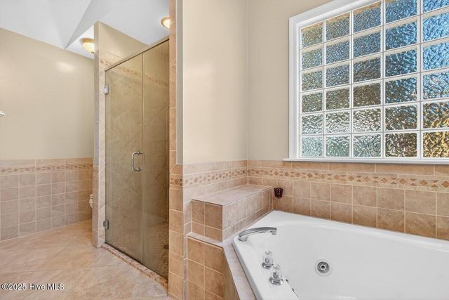 7609 Hawk Road, Wilmington, NC 28411