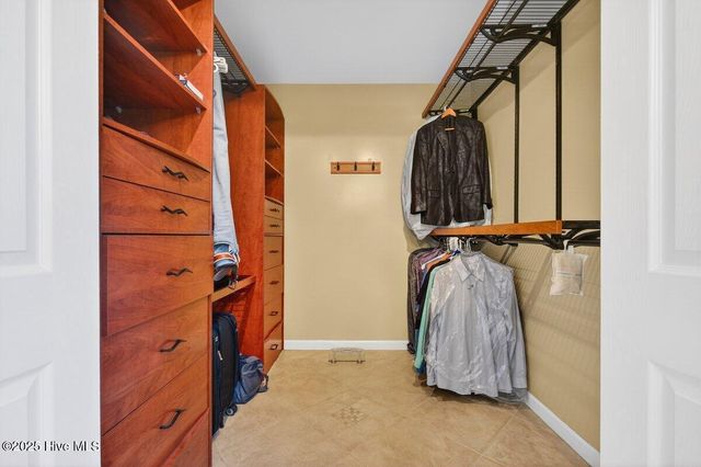 7609 Hawk Road, Wilmington, NC 28411