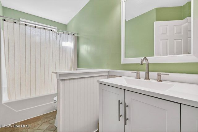 7609 Hawk Road, Wilmington, NC 28411