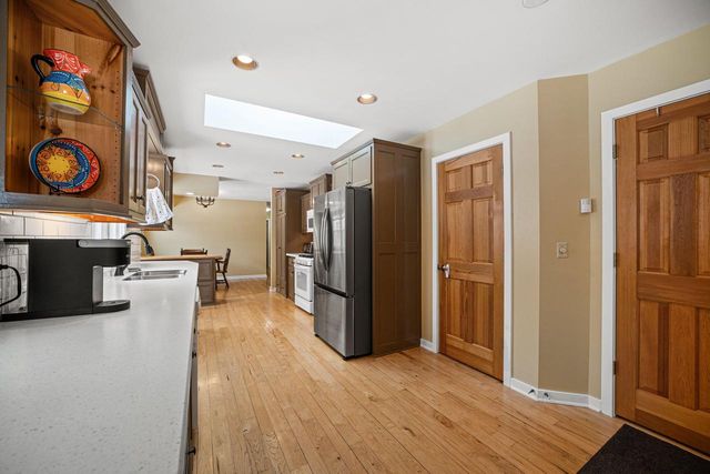 N50W14420 Fairmount AVENUE, Menomonee Falls, WI 53051