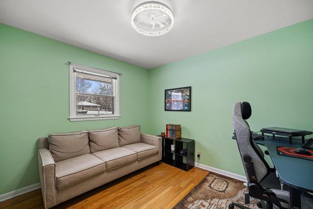 N50W14420 Fairmount AVENUE, Menomonee Falls, WI 53051