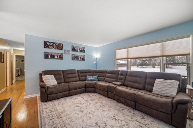 N50W14420 Fairmount AVENUE, Menomonee Falls, WI 53051