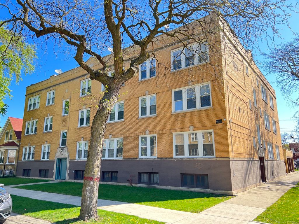 1107 N Avers Avenue 3, Chicago, IL 60651