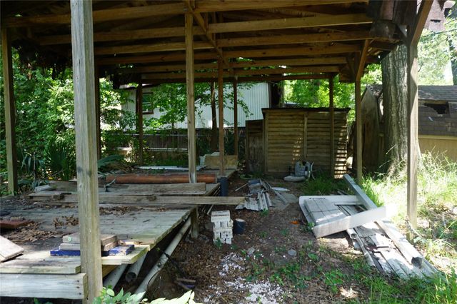 11397 Underwood Street, Willis, TX 77318