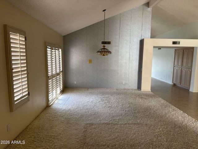 10661 E MINNESOTA Avenue, Sun Lakes, AZ 85248