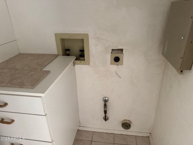 10661 E MINNESOTA Avenue, Sun Lakes, AZ 85248