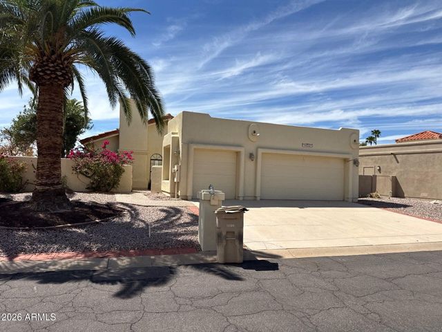 10661 E MINNESOTA Avenue, Sun Lakes, AZ 85248