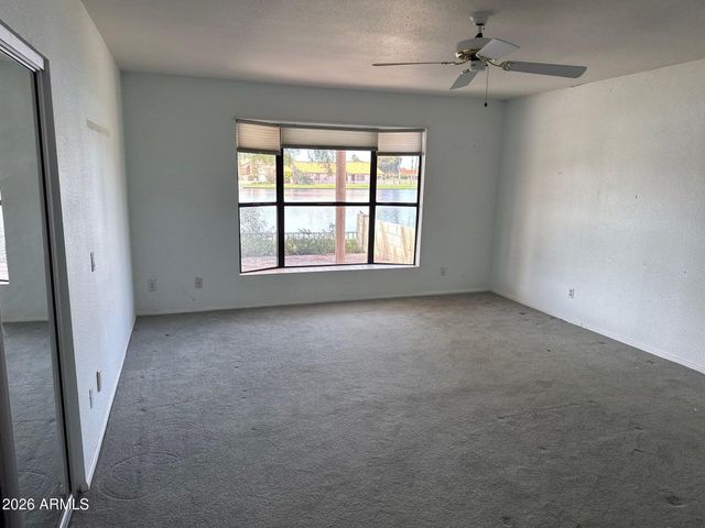 10661 E MINNESOTA Avenue, Sun Lakes, AZ 85248