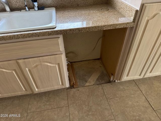 10661 E MINNESOTA Avenue, Sun Lakes, AZ 85248