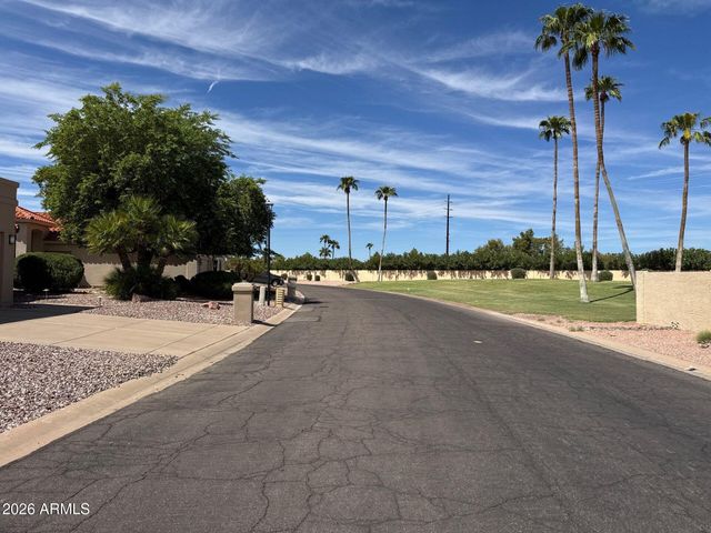 10661 E MINNESOTA Avenue, Sun Lakes, AZ 85248
