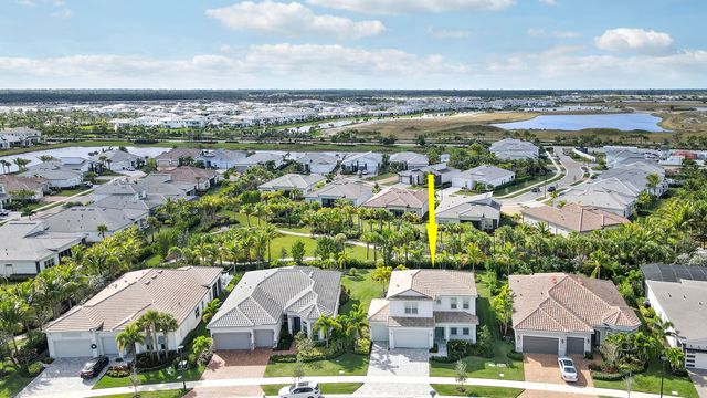 10901 Stellar Circle, Palm Beach Gardens, FL 33412