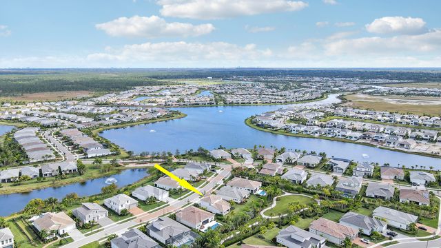 10901 Stellar Circle, Palm Beach Gardens, FL 33412