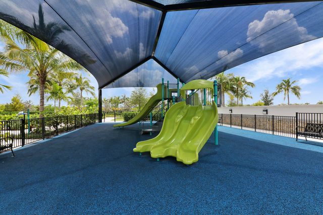 10901 Stellar Circle, Palm Beach Gardens, FL 33412