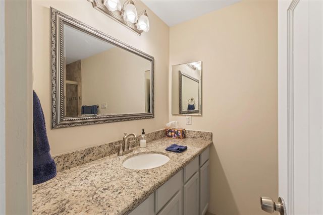 2405 Burton Drive, Bryan, TX 77802