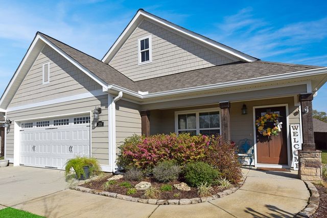 209 Ridgecrest Loop, Dothan, AL 36301