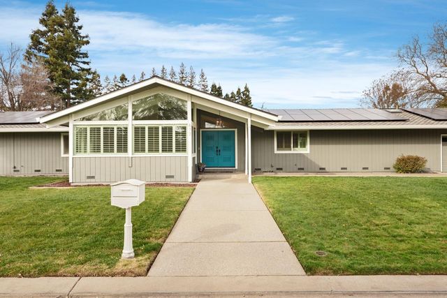 877 Shull Pl, Stockton, CA 95209