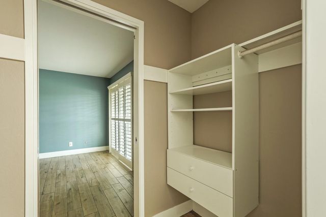 877 Shull Pl, Stockton, CA 95209