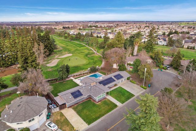 877 Shull Pl, Stockton, CA 95209