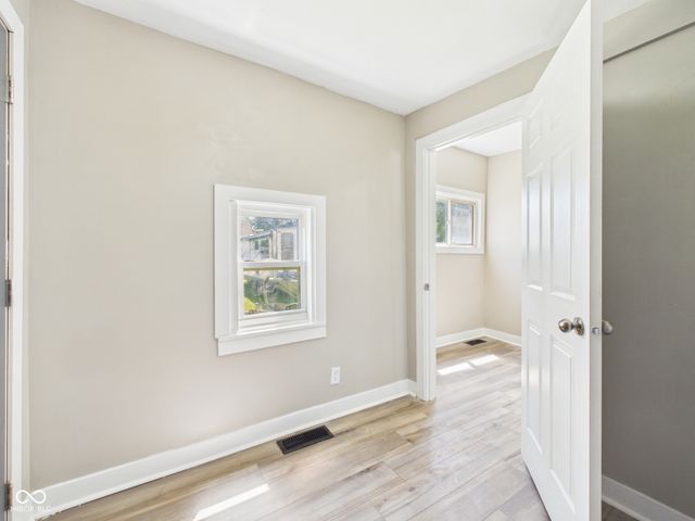 1518 S G Street, Elwood, IN 46036