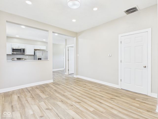 1518 S G Street, Elwood, IN 46036