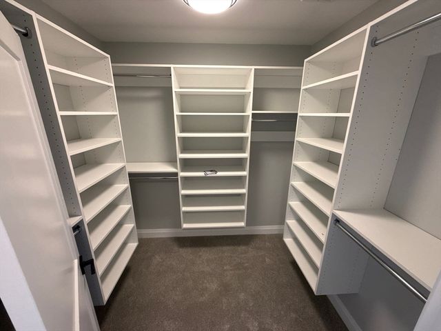 14 Earle Stewart Ln, Wrentham, MA 02093