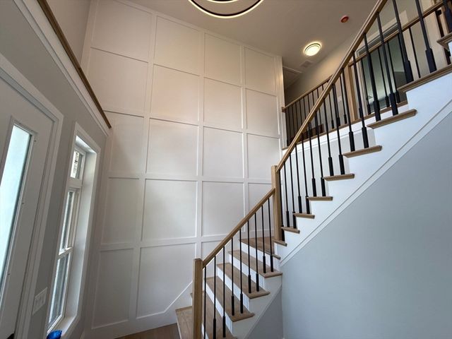 14 Earle Stewart Ln, Wrentham, MA 02093