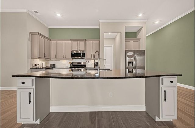 2215 Keystone Ridge Lane, Richmond, TX 77469