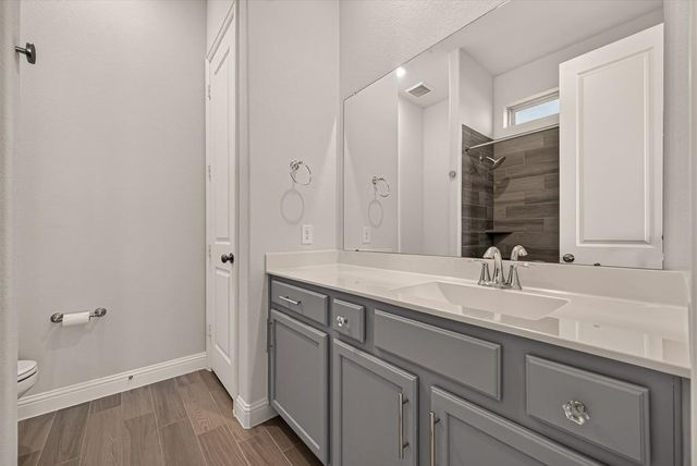 2215 Keystone Ridge Lane, Richmond, TX 77469